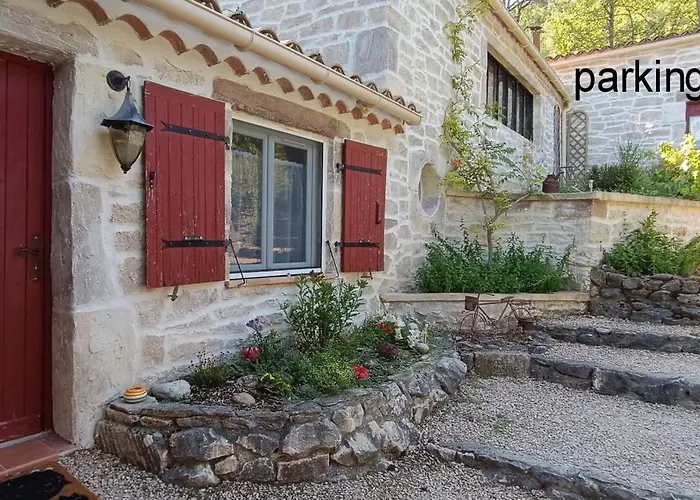 דירה L'establoun *